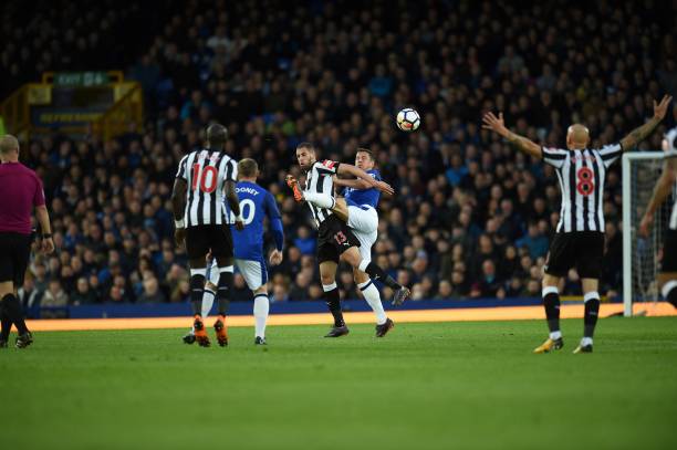 或缺的一部 或缺的一部