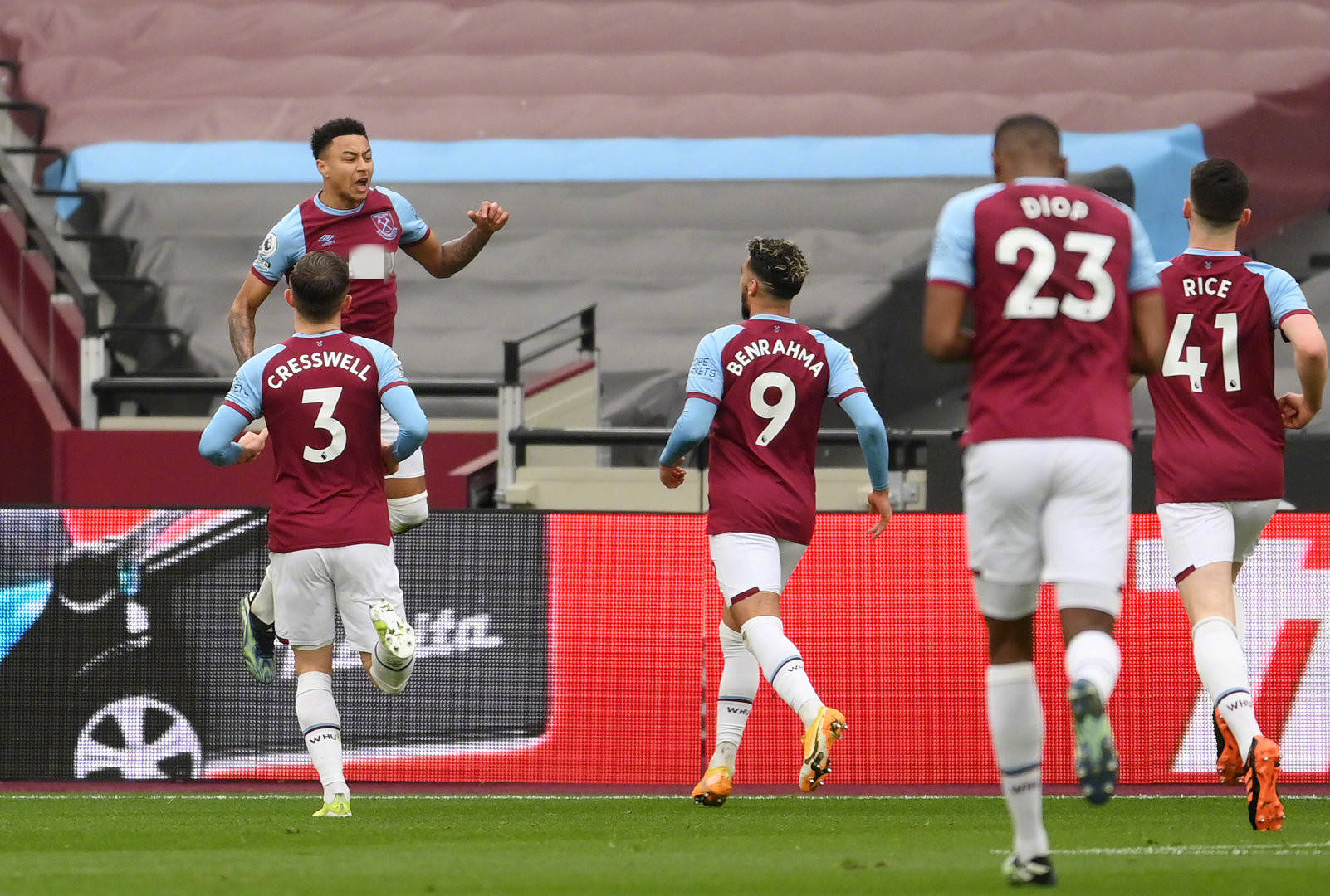 学校组织提 学校组织提